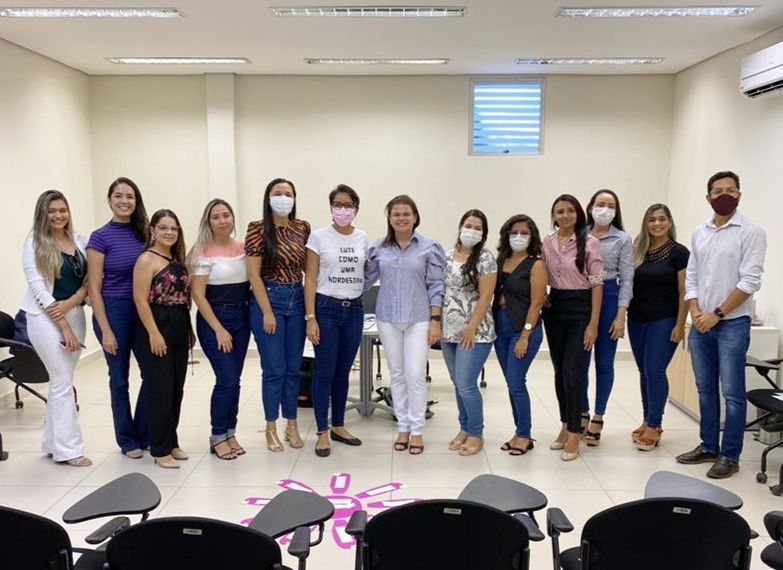 Prefeitura de Patos promove formação continuada para equipe técnica de atendimento à mulher violentada