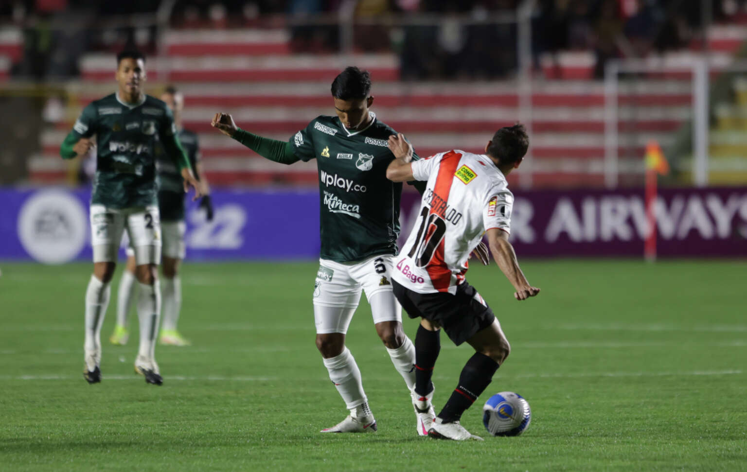 LIBERTADORES: Flamengo vence mais uma e Always Ready mantém Timão no topo