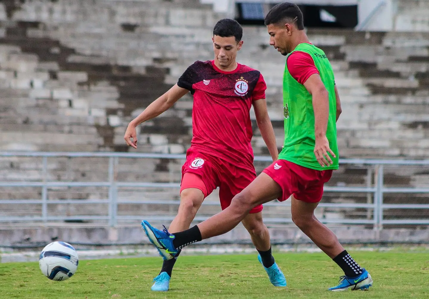 Campinense recebe Aparecidense-GO buscando recuperação na Série C