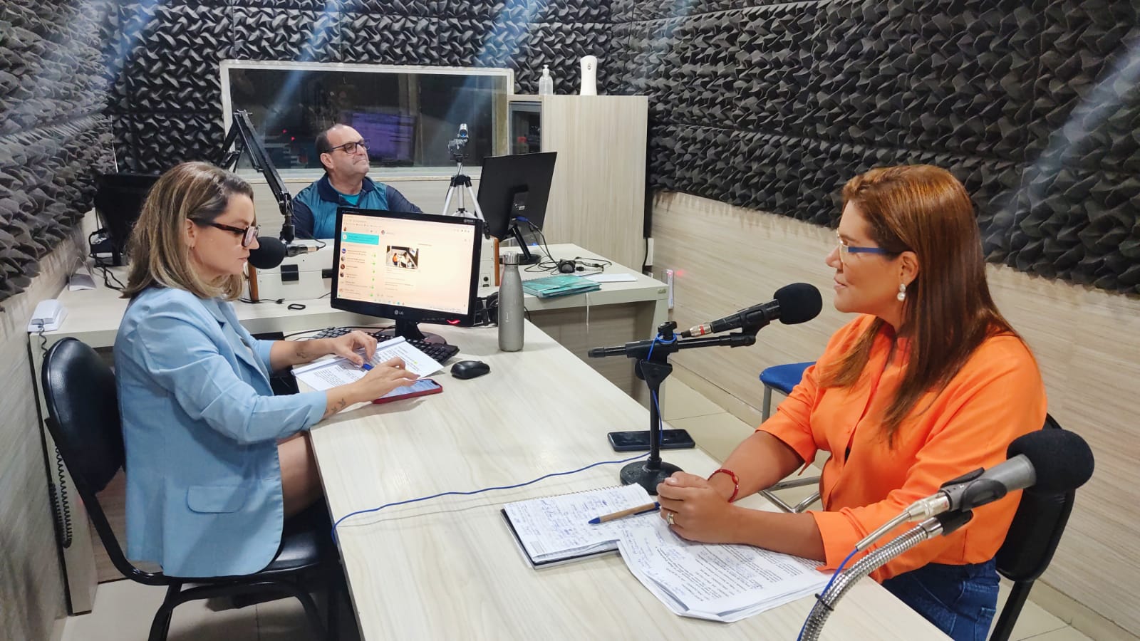 Em estreia, programa 