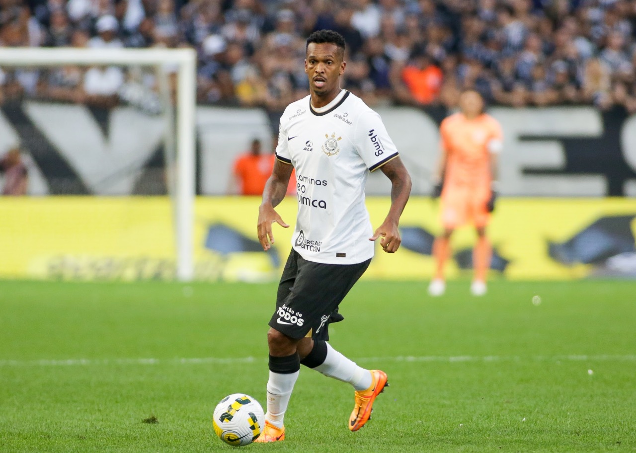 BRASILEIRÃO: Corinthians vence em casa e curte o domingão na liderança