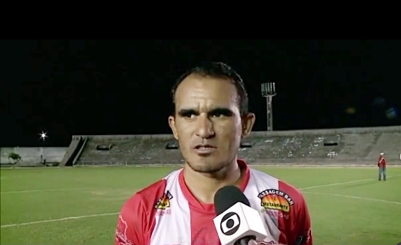 Jogador que atropelou ex-vereador de Cacimba de Areia se apresenta três dias após acidente e é liberado