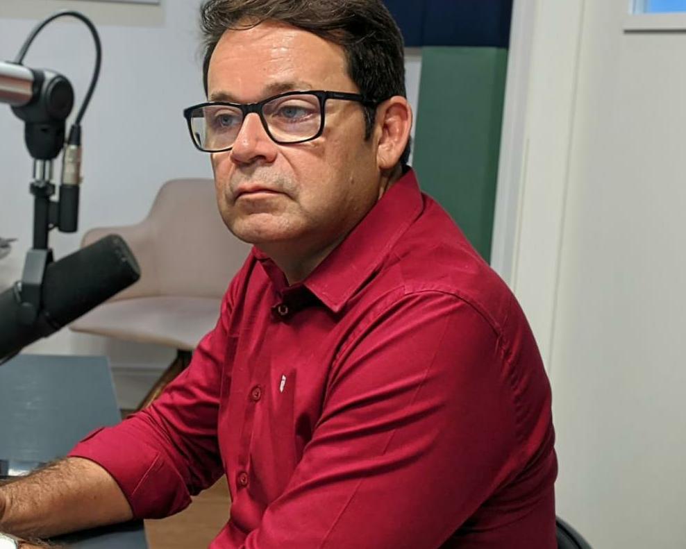 Dr Ramonilson reivindica a pavimentação de diversas ruas da cidade de Patos