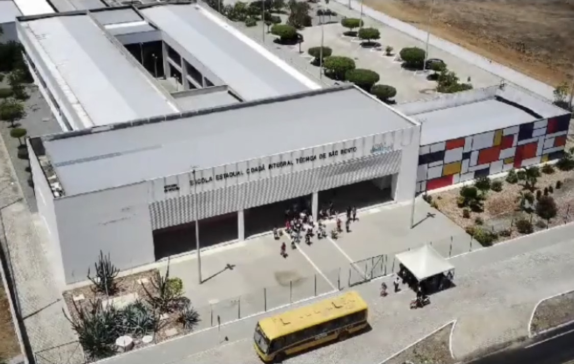 Mãe de aluno da ECIT de São Bento denuncia que aulas serão suspensas por falta de merenda