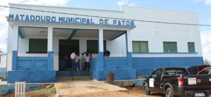 Justiça determina reabertura do Matadouro de Patos pelo prazo de 60 dias, quando nova inspeção será realizada; Procurador comenta