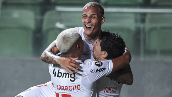 LIBERTADORES: Atlético-MG vence América-MG e Palmeiras goleia