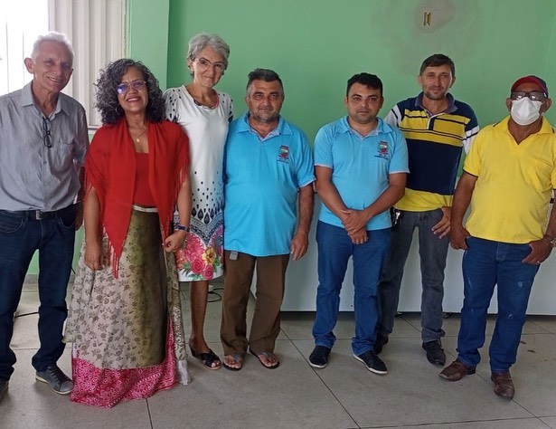 Prefeitura de São José do Bonfim recebe alimentos para execução do Programa Alimenta Brasil no município