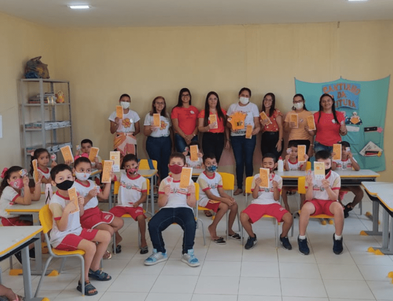 Secretaria de Assistência Social realiza segundo dia de ação da campanha do Maio Laranja