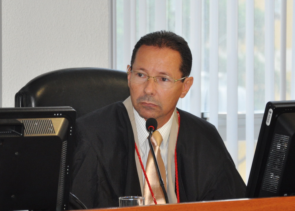 Em Patos, presidente do TRE-PB orienta pré candidatos com relação as eleições deste ano