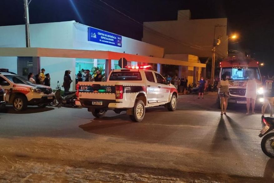 Quatro pessoas ficam feridas em ataque a tiros na noite desta segunda-feira (16), em Uiraúna