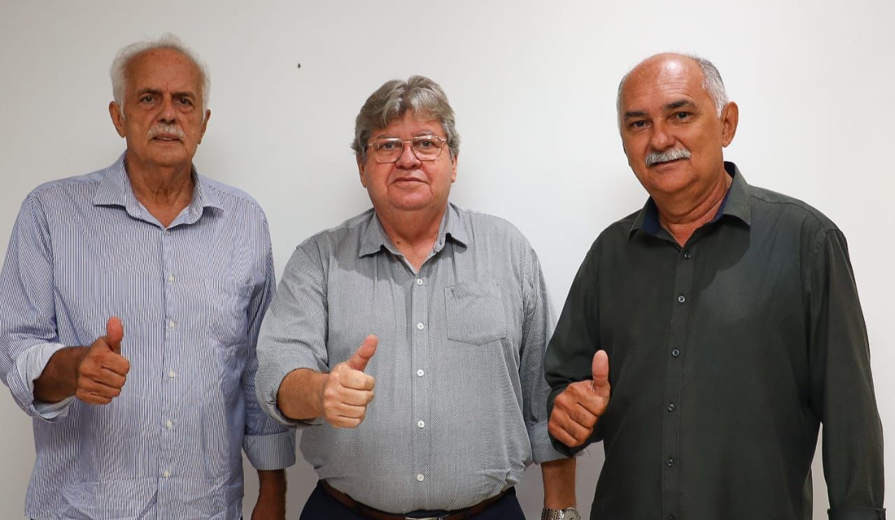Prefeito de Santa Luzia e lideranças do MDB declaram apoio à reeleição do governador João Azevêdo