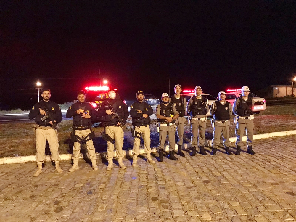 Parceria entre PRF, CPTRAN e PM garante segurança a participantes do Quixabrega