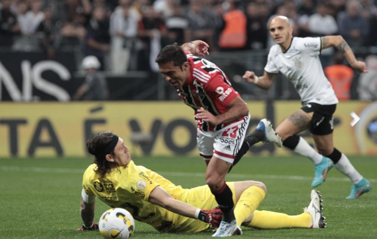 BRASILEIRÃO: Majestoso termina empatado; Flu vence fora