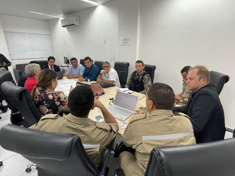 MPPB apresenta medidas para o São João de Patos durante reunião com secretários e com órgãos de segurança