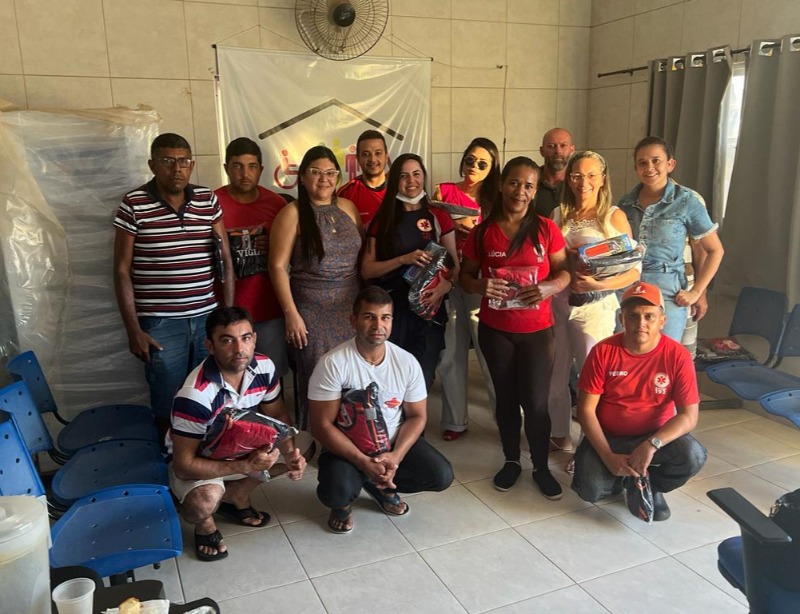 Prefeitura de Passagem realiza entrega de fardamentos para os profissionais do SAMU