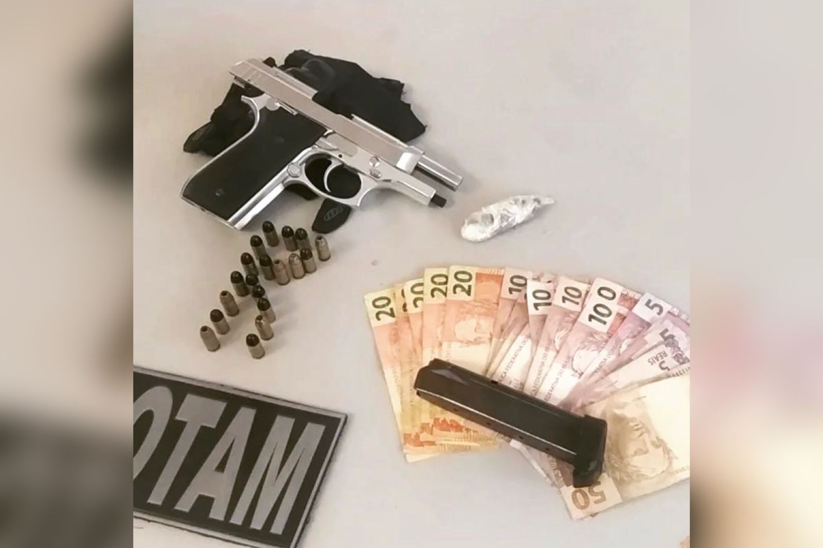 Polícia Militar apreende mais uma arma de fogo na tarde desta sexta-feira (27), em Patos