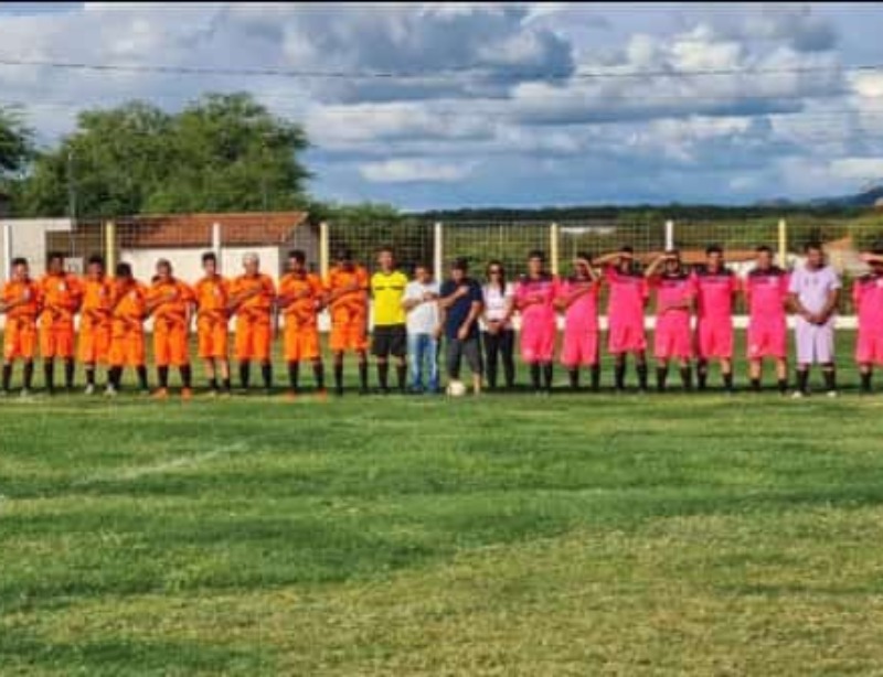 População acompanha final do torneio Esportivo tradicional Último De Maio realizado pela prefeitura municipal de Passagem