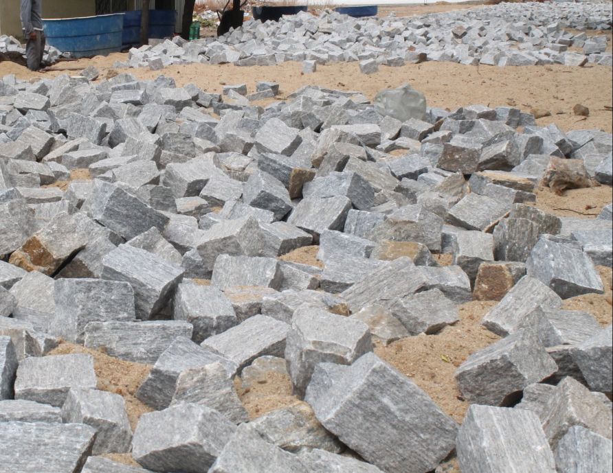 Prefeito Nabor Wanderley anuncia pavimentação de acesso ao bairro dos Estados