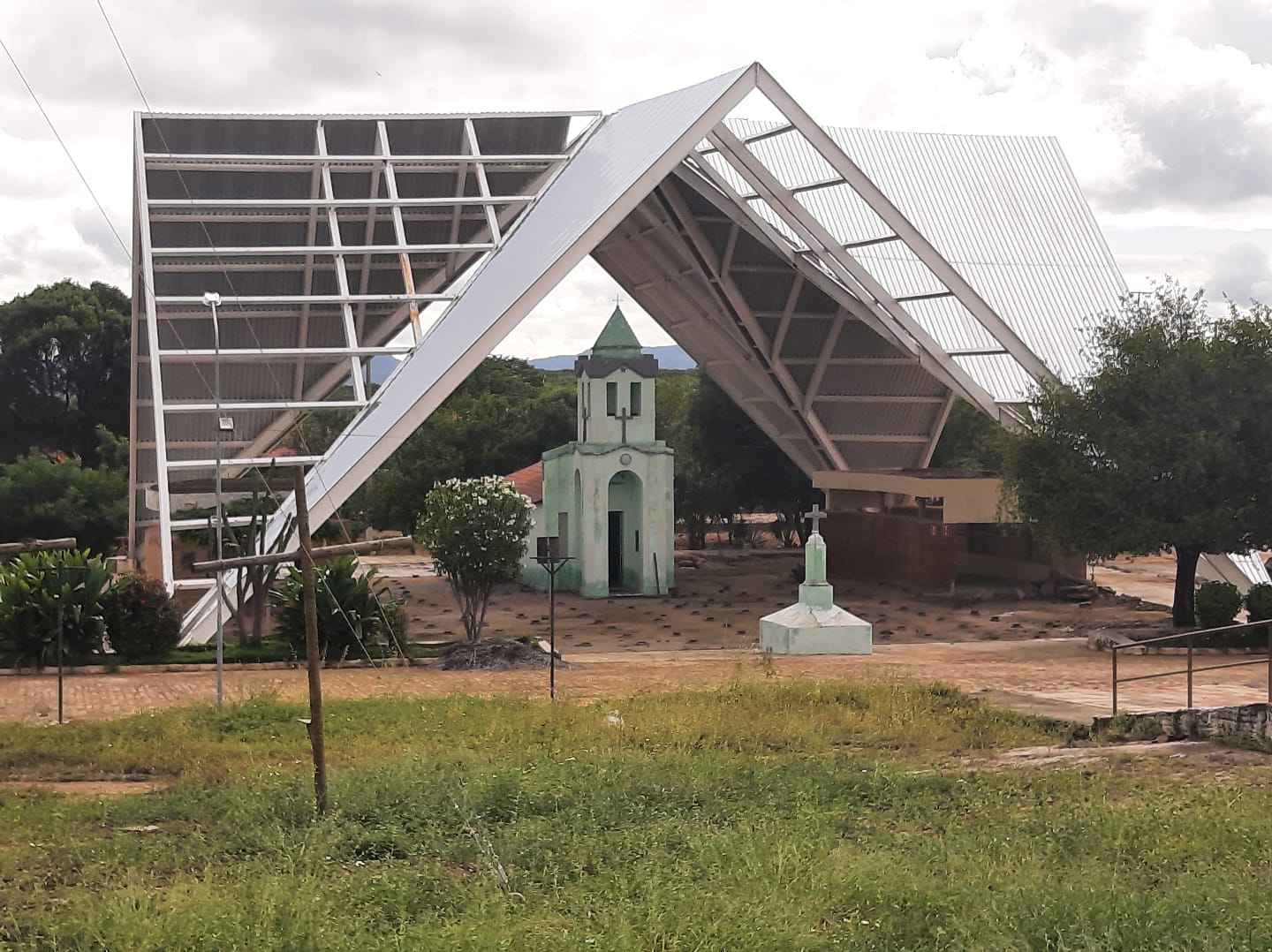 Parque Religioso Cruz da Menina está com obras bem adiantadas, segundo afirma administrador