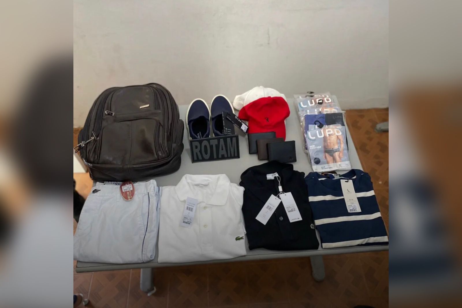 Polícia Militar prende dois indivíduos horas após furto a loja de roupas no Centro de Patos, nesta quinta-feira (09)