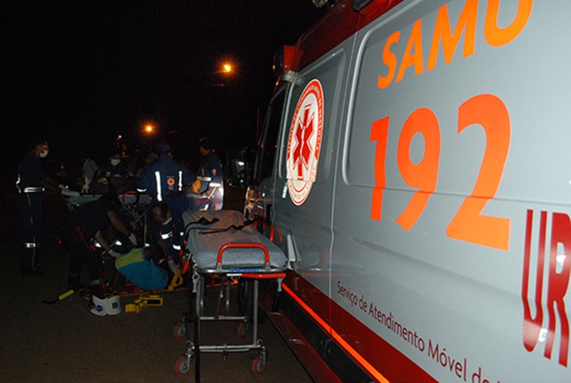 No Sertão: Jovem está na UTI após sofrer choque elétrico em camarote