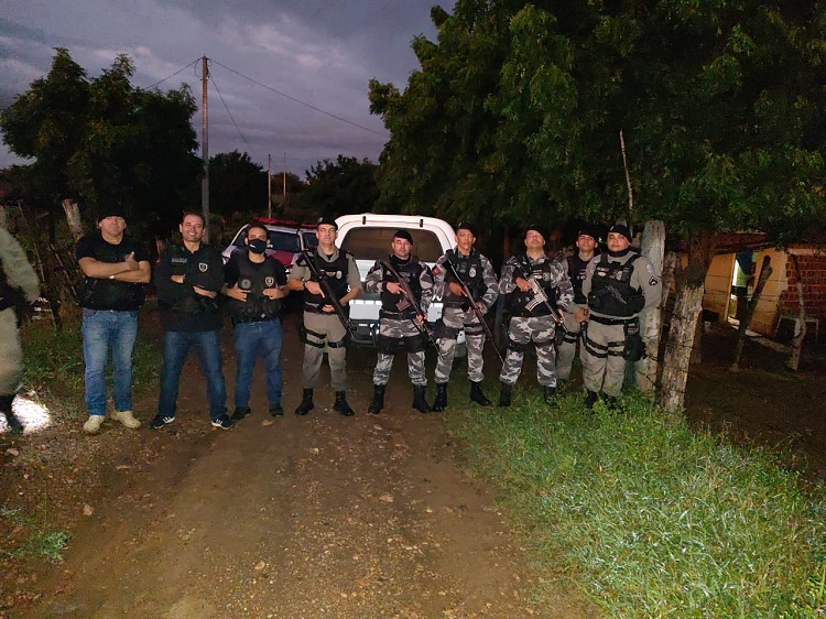 Operação conjunta das Polícias Civil e Militar prende na zona rural de Itaporanga, acusado de vários homicídios no Vale do Piancó