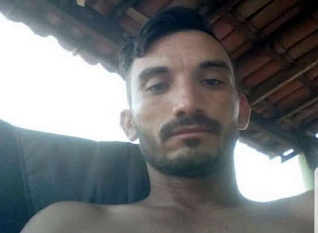 Agricultor morre após colidir moto em animal na saída de Pombal para Coremas