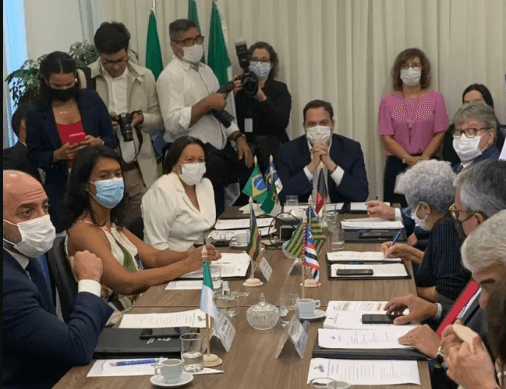 Governadores do Nordeste irão à Justiça contra projeto que reduz ICMS