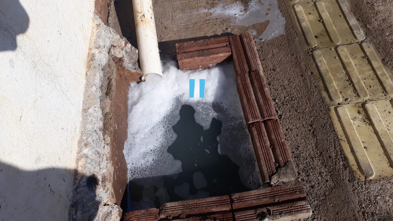 Construção das calçadas em Santa Gertrudes está causando transtornos e moradores denunciam