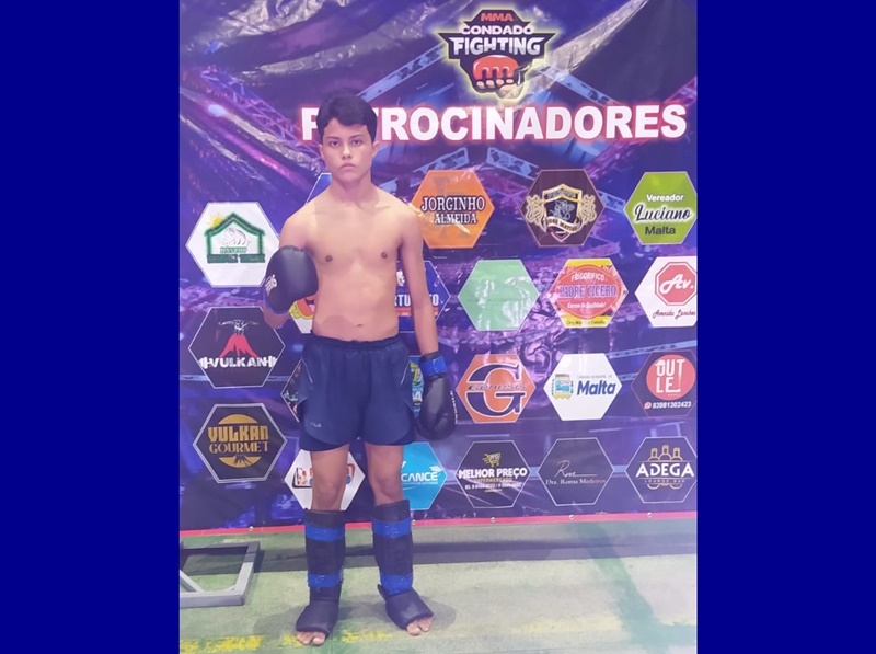 Atleta de projeto de extensão do (CCEA) da UEPB, Campus Patos é campeão de kickboxing