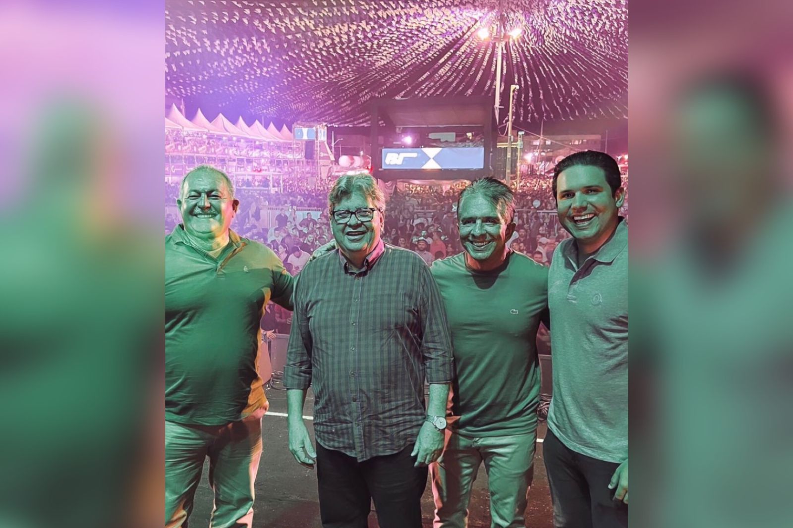 Ao lado do prefeito Nabor Wanderley e do deputado federal Hugo Motta, governador João Azevêdo prestigia última noite do São João de Patos