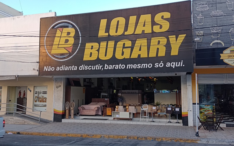 Em Patos: Proprietário da Lojas Bugary fala sobre suposto crime avaliado em mais de R$ 1 milhão arquitetado por casal que gerenciava a empresa. OUÇA