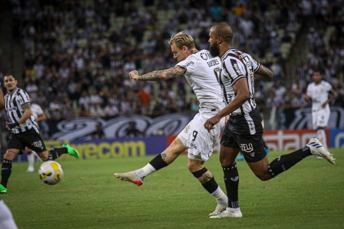 BRASILEIRÃO: Corinthians leva virada e perde a chance de assumir liderança