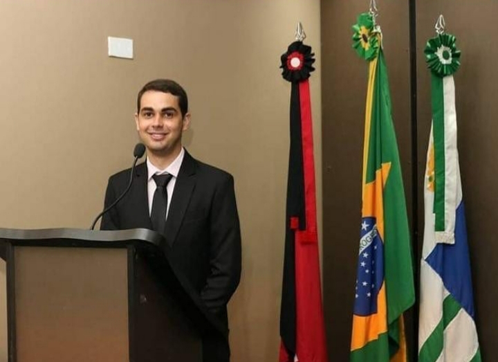 Prefeito Marcelo Bezerra, de Condado, concede reajuste salarial aos agentes comunitários de saúde e agentes de combate às endemias