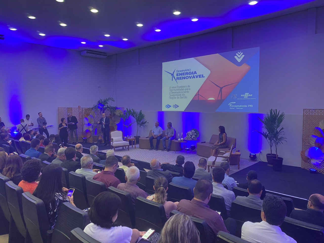 Em Patos: Seminário discute Energia Renovável no Sertão da Paraíba