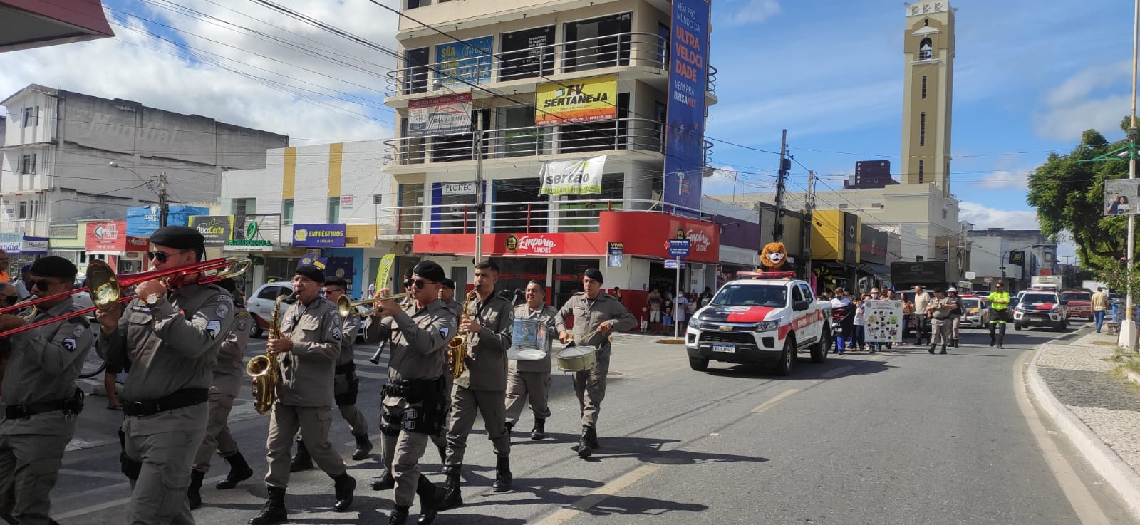 Polícia Militar e Prefeitura Municipal de Patos realizam comemoração da Semana Estadual do PROERD