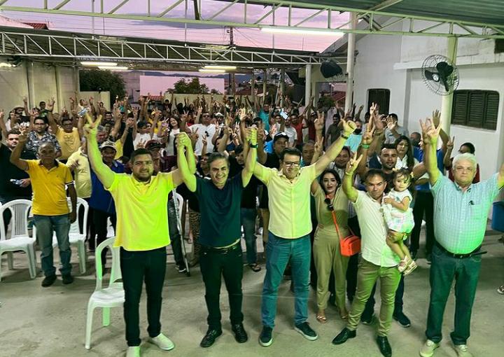 Com a presença de Cássio Cunha Lima e outras lideranças, Dr. Ramonilson lança pré-candidatura a Deputado Estadual 