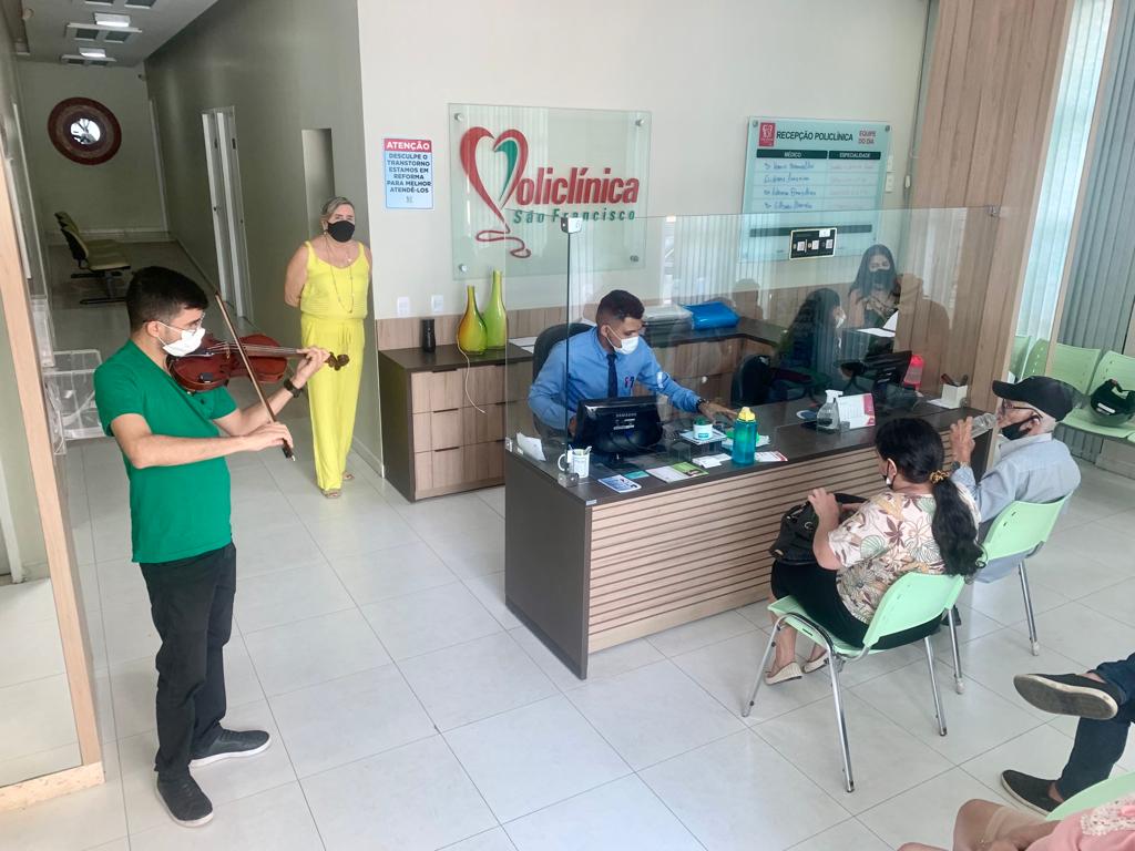 Projeto Musicoterapia tem continuidade no Hospital São Francisco, em Patos. VÍDEO