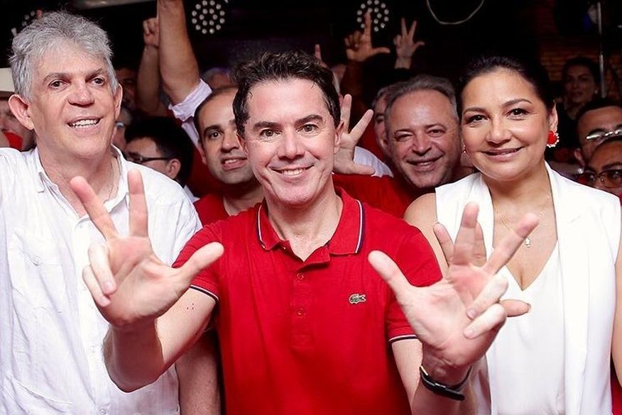 Veneziano forma chapa majoritária com Maísa Cartaxo como vice e Ricardo Coutinho para o senado