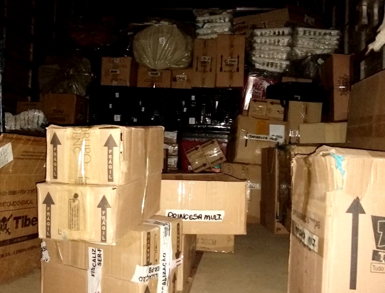 Sefaz-PB apreende em Patos, caminhão-baú com carga avaliada em R$ 55.600 sem documentação fiscal