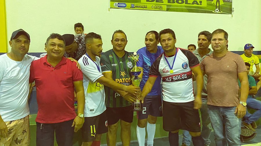 “Meu pai é show de bola”.  Torneio em comemoração ao dia dos pais é realizado pela Prefeitura de Salgadinho-PB