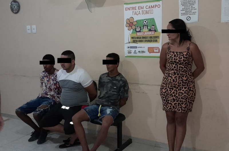 Dupla invade joalheria, trancam funcionários e roubam mercadorias, em Itaporanga; PM age rápido e prende suspeitos. VÍDEO