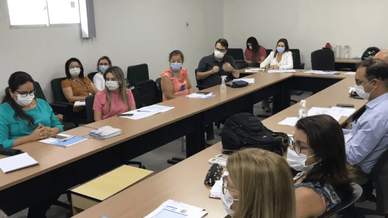 Após reunião, SES ativa Centro de Operações de Emergência para controle e monitoramento da varíola dos macacos na Paraíba