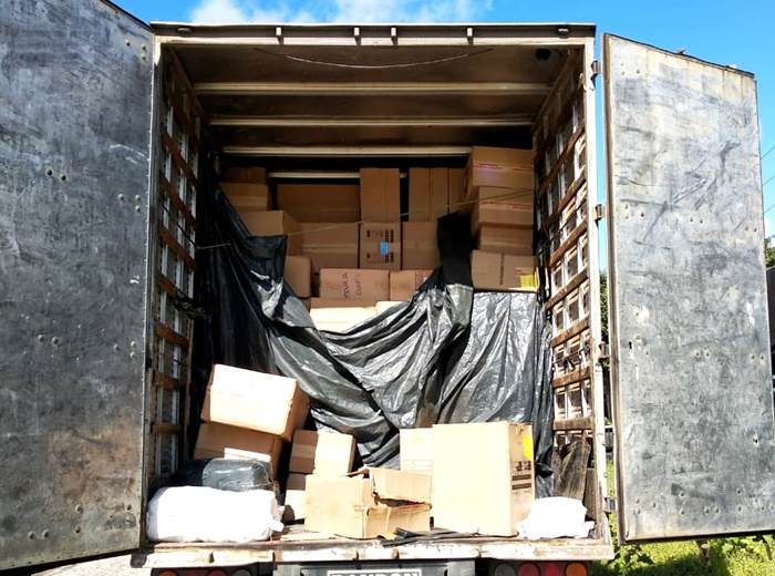 SEFAZ-PB faz apreensões de biscoito e calçados com irregularidades em Patos e João Pessoa