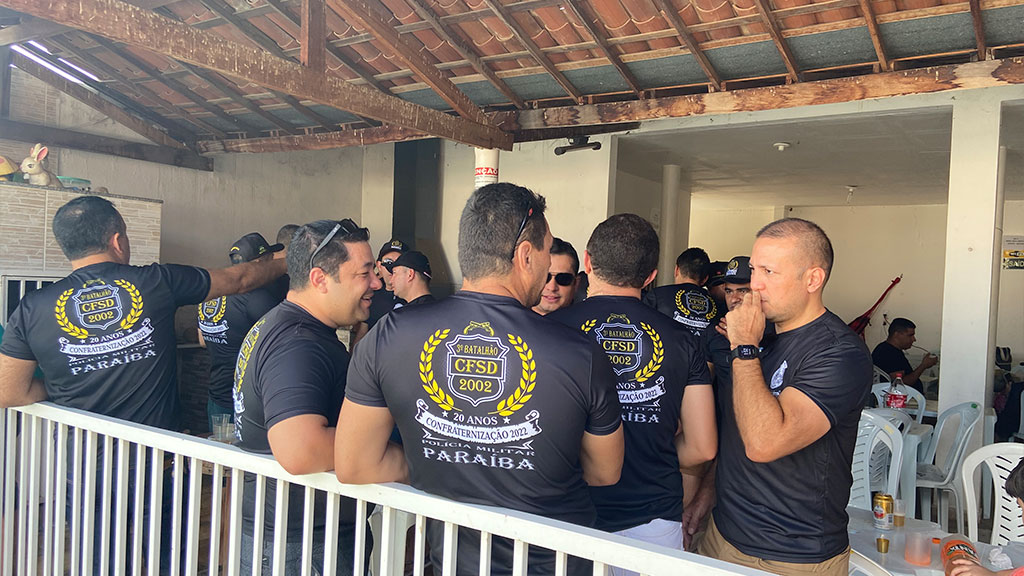 Alunos do Curso de Soldados do ano de 2002, do 3° BPM, comemoram 20 anos de formação. Veja Reportagem