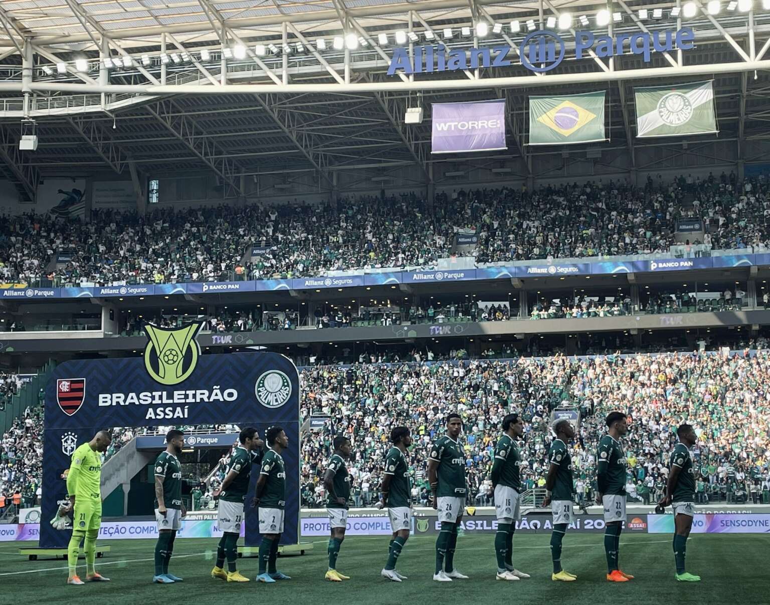 BRASILEIRÃO: Palmeiras se aproxima cada vez mais do título