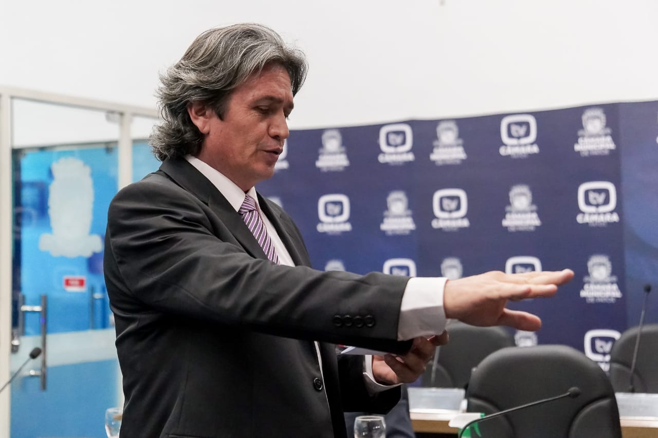 Vereador Jamerson Ferreira se licencia e suplente assume o cargo no Poder Legislativo