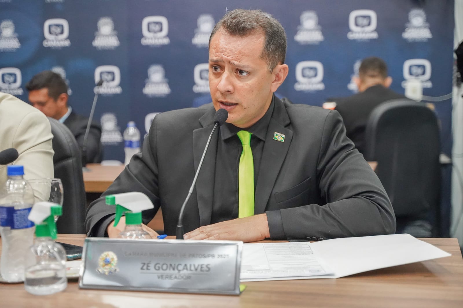 Vereador cobra cumprimento das Emendas Impositivas para o município de Patos