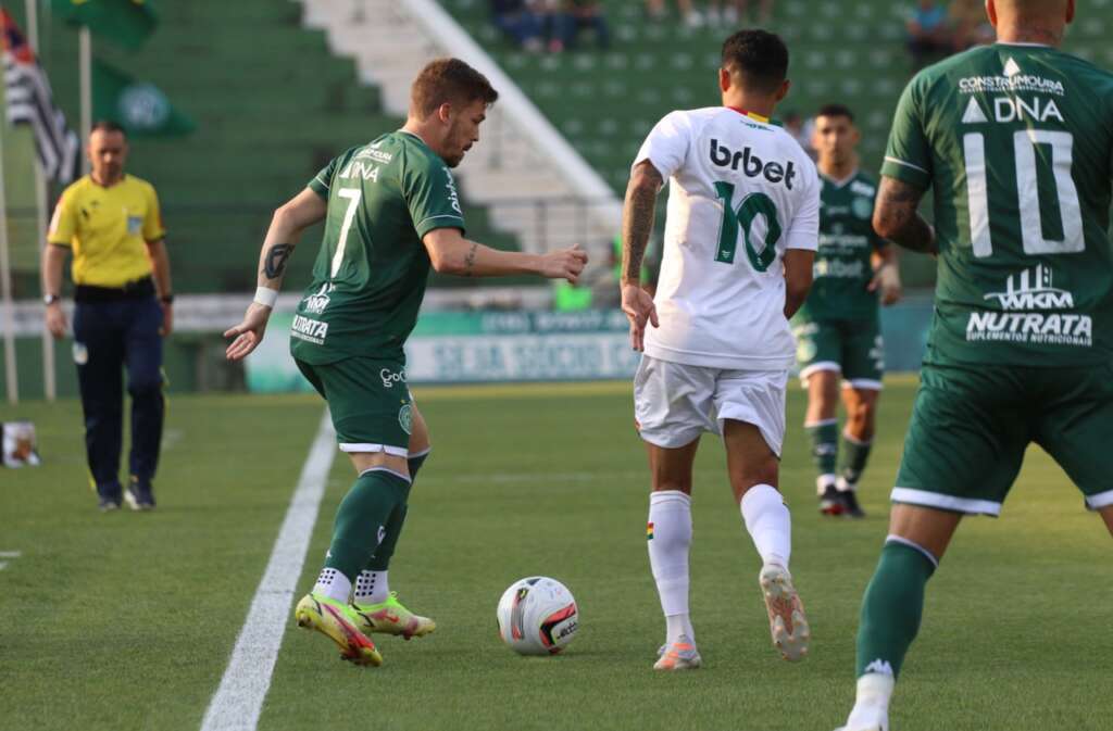 SÉRIE B: Guarani vence, Ponte perde e Vasco vacila