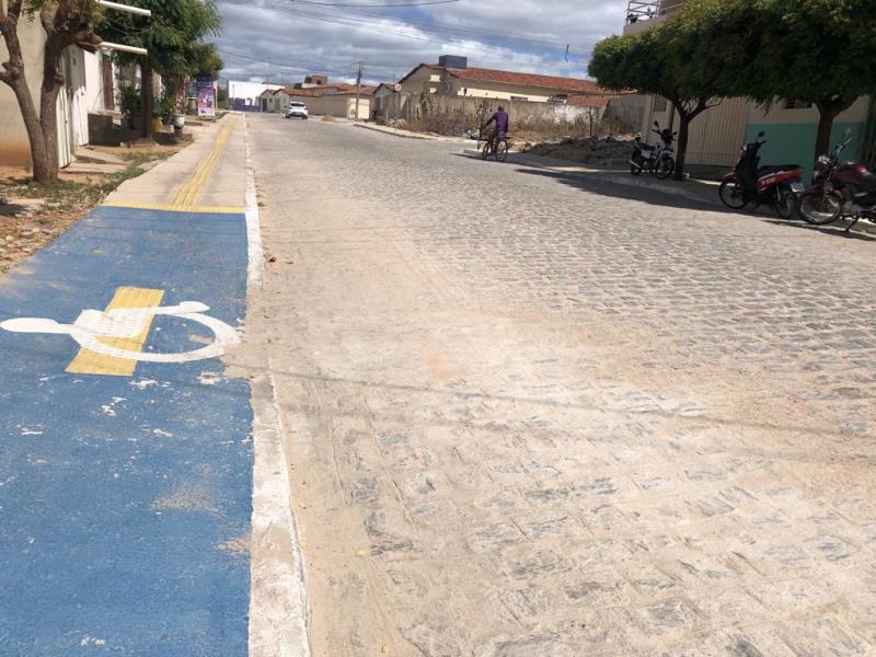 Secretaria de Infraestrutura de Patos intensifica aplicação das normas quanto à acessibilidade em calçadas